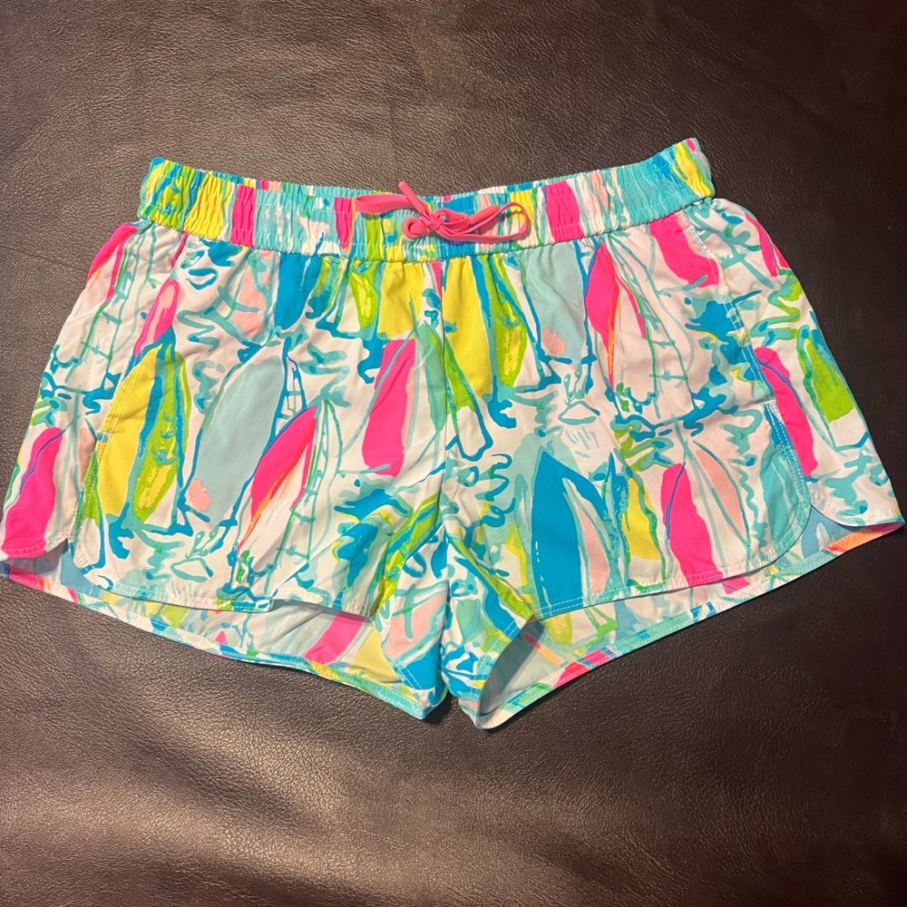 Lilly Pulitzer Pull On beach shorts